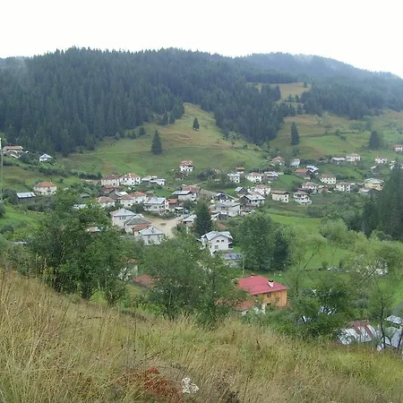Casa de hóspedes Kuma Lissa *